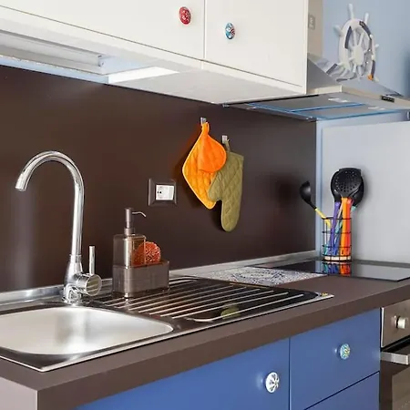 Apartment Mediterranea Apartment- Station - Free Wifi&netflix