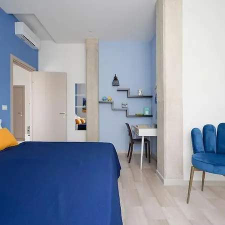 Mediterranea Apartment- Station - Free Wifi&netflix 바리