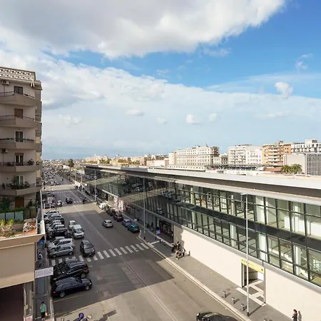 Mediterranea Apartment- Station - Free Wifi&netflix Бари