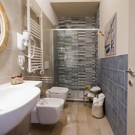 Апартаменты Mediterranea Apartment- Station - Free Wifi&netflix *