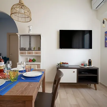 Mediterranea Apartment- Station - Free Wifi&netflix Апартаменты Бари