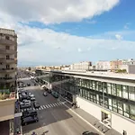Mediterranea Apartment- Station - Free Wifi&netflix Μπάρι