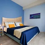 Mediterranea Apartment- Station - Free Wifi&netflix Апартаменти *