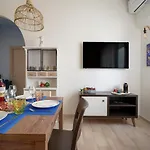 Mediterranea Apartment- Station - Free Wifi&netflix Διαμέρισμα Μπάρι