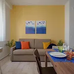 Апартаменти Mediterranea Apartment- Station - Free Wifi&netflix Барі