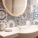 Διαμέρισμα Mediterranea Apartment- Station - Free Wifi&netflix