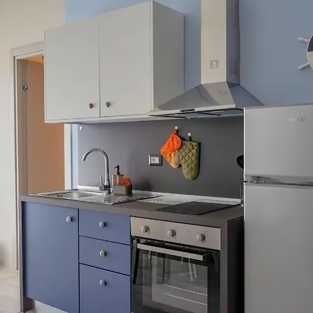 Apartamento Mediterranea Apartment- Station - Free Wifi&netflix Bari