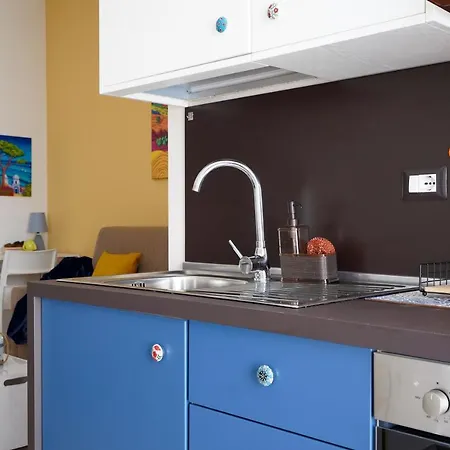 Mediterranea Apartment- Station - Free Wifi&netflix * Bari