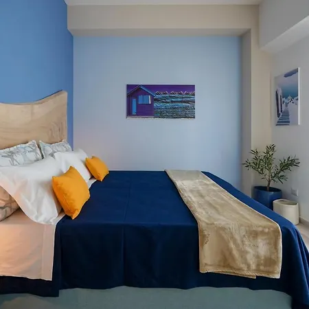 Mediterranea Apartment- Station - Free Wifi&netflix Daire