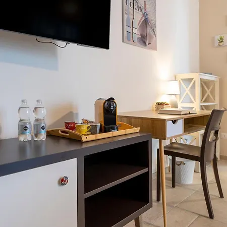 Mediterranea Apartment- Station - Free Wifi&netflix