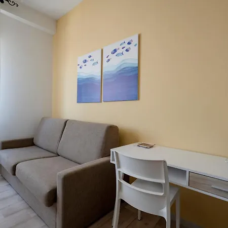 Apartman Mediterranea Apartment- Station - Free Wifi&netflix Bari