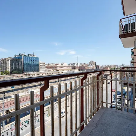 Mediterranea Apartment- Station - Free Wifi&netflix