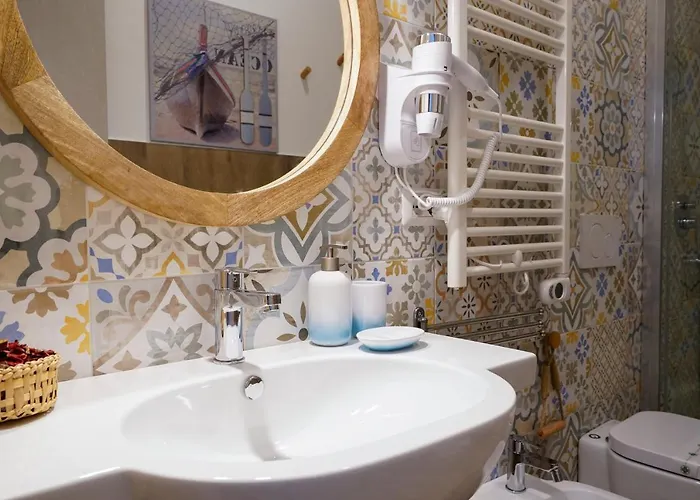 Mediterranea Apartment- Station - Free Wifi&netflix Апартаменты Бари