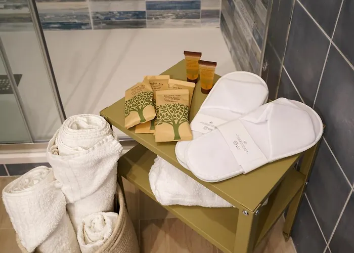 Апартаменты Mediterranea Apartment- Station - Free Wifi&netflix