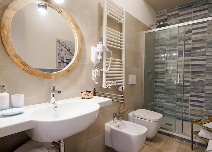 Mediterranea Apartment- Station - Free Wifi&netflix Апартаменты Бари