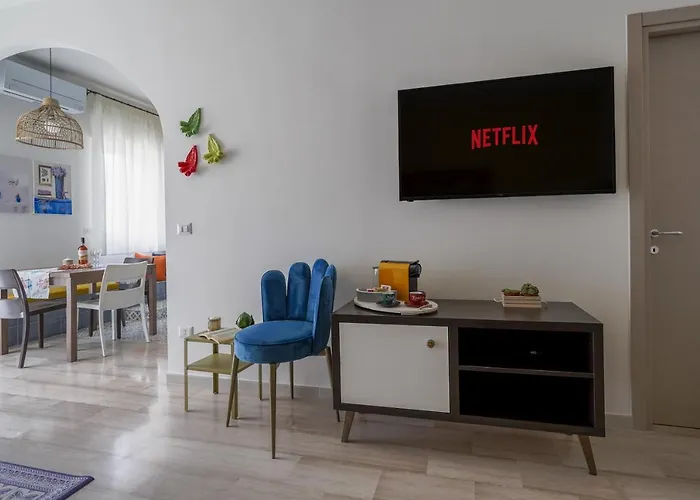 Mediterranea Apartment- Station - Free Wifi&netflix