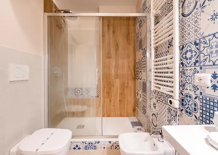 Апартаменты Mediterranea Apartment- Station - Free Wifi&netflix