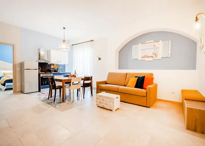 Mediterranea Apartment- Station - Free Wifi&netflix Апартаменты Бари